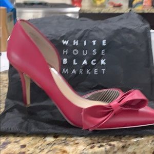 White House Black Market Empress Red Bow  Shoe